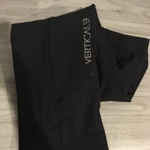 Vertical ‘9 Snow Pants / Ski Pants